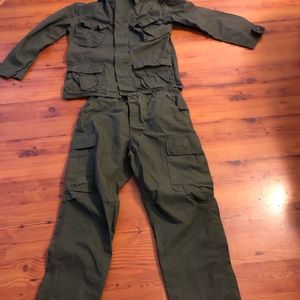 NWOT• Military issued combat coat & trousers